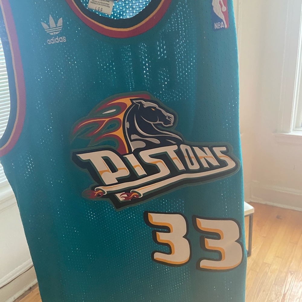 Grant Hill Pistons Jersey